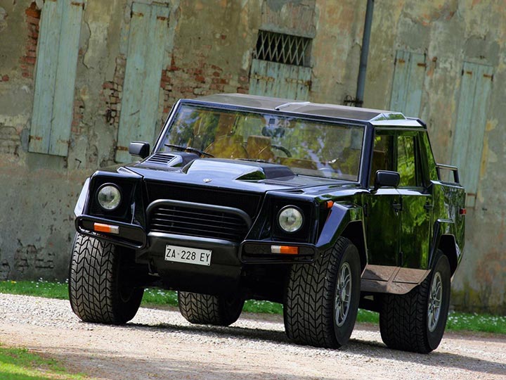 Lamborghini LM002